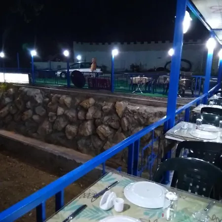 Bed & Breakfast Tokgoez Otel Restaurant